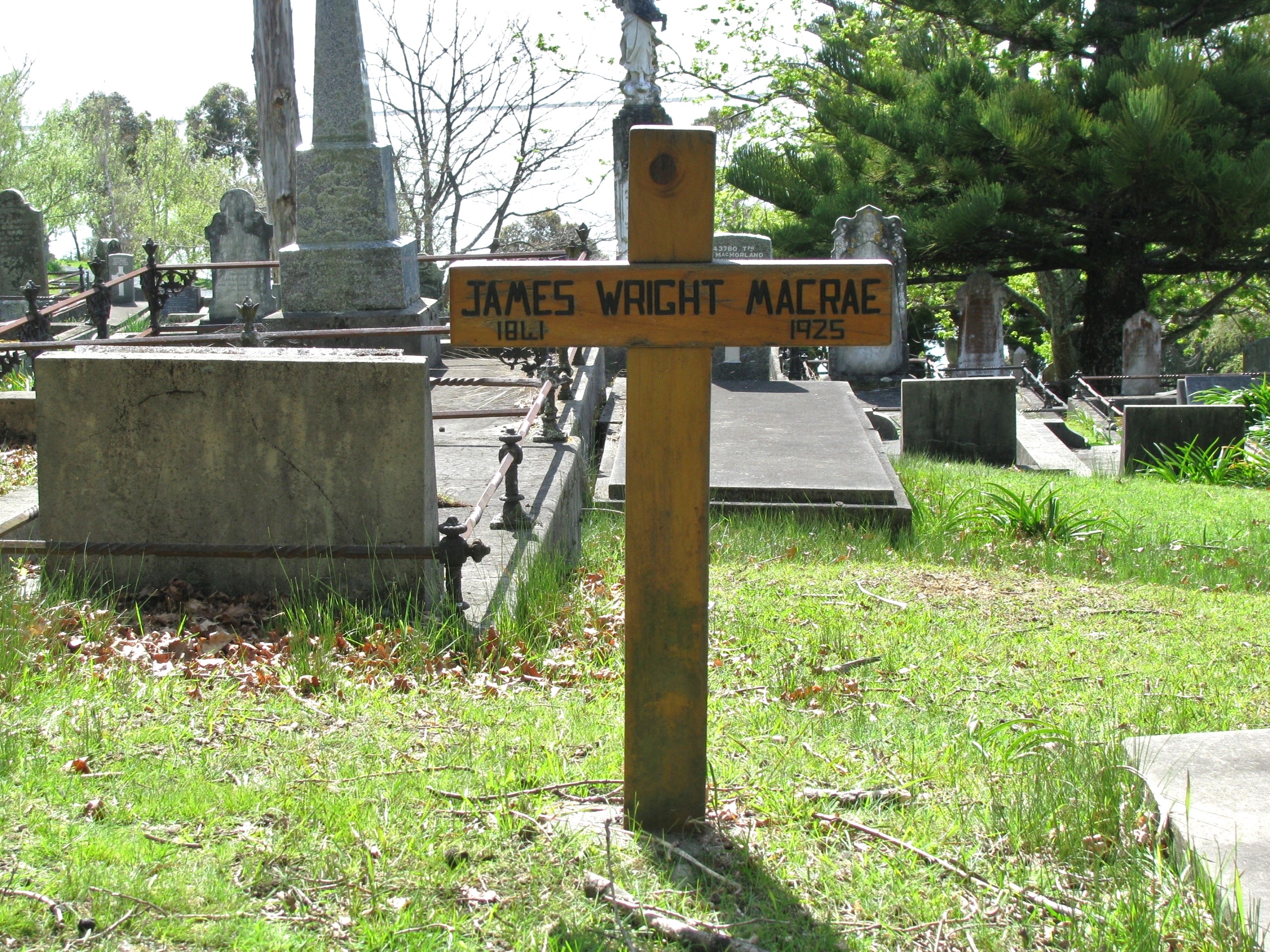 Photo of headstones/James Wright MacRae 1841 - 1925 hdstn Nelson Wakapuaka cem NZ